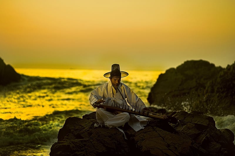 Must-try food cities